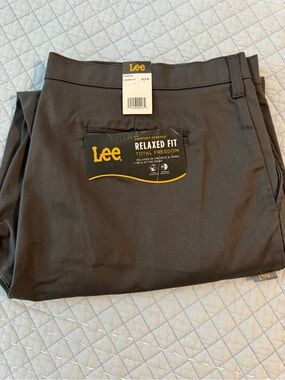 42x32 Lee Men's Relaxed Fit Pants in Gray
